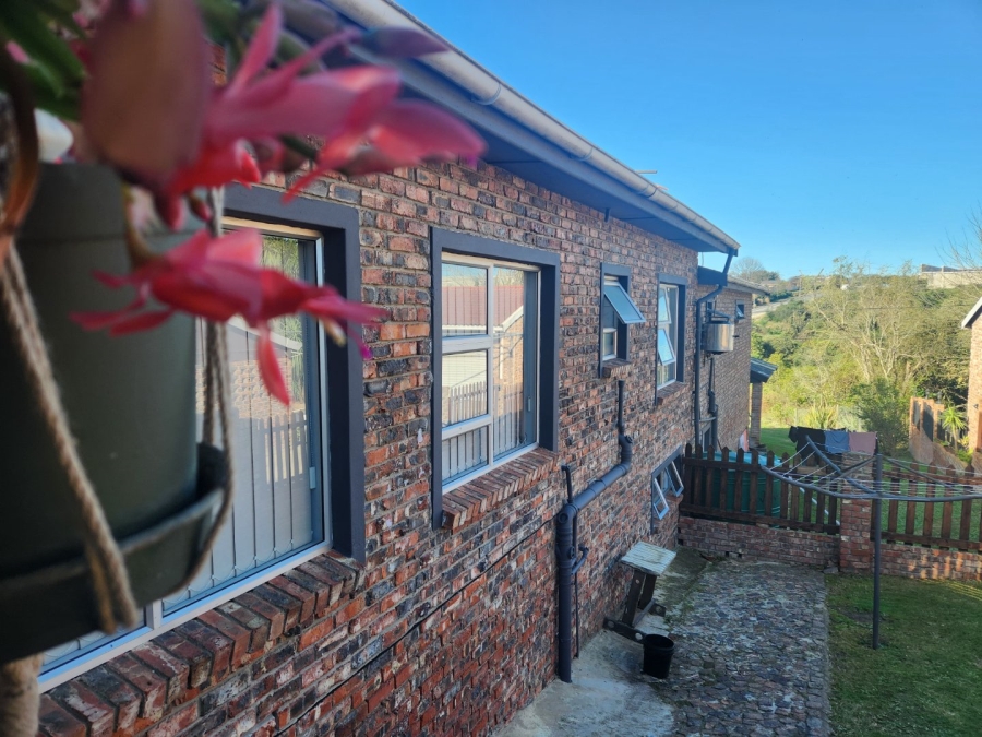 4 Bedroom Property for Sale in Rooi Rivier Rif Western Cape